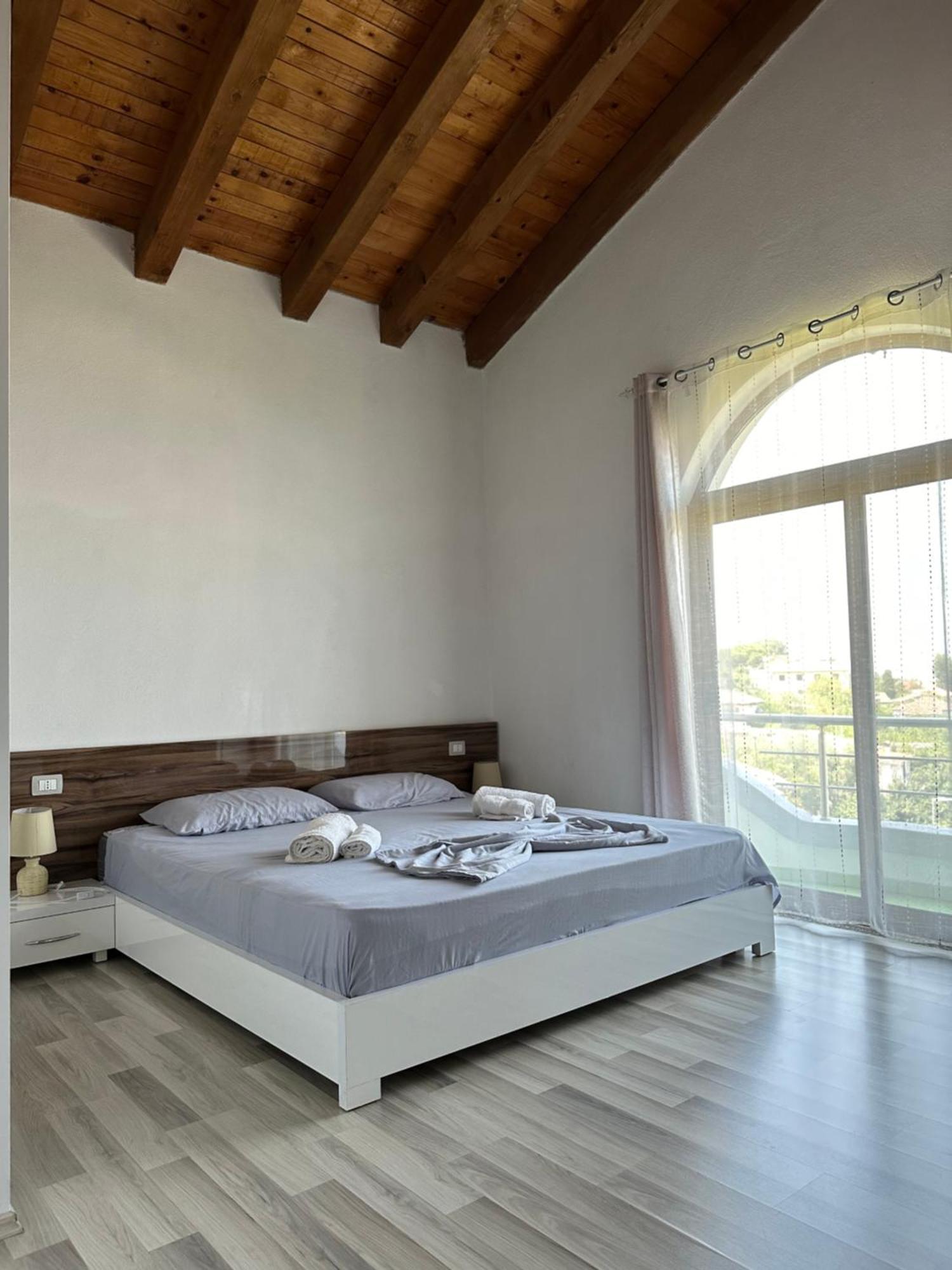 מלון שקודר Casadolcecasa מראה חיצוני תמונה
